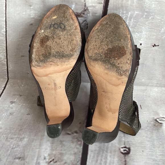 Coach buckle leather heels in size 7.5 - Picture 7 of 16